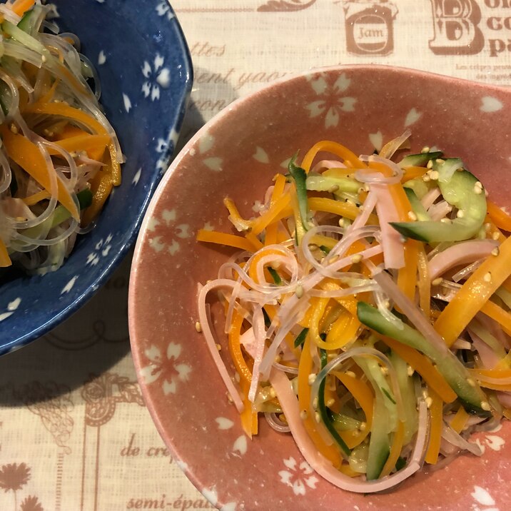 ささっと付け合わせに♩我が家の春雨サラダ